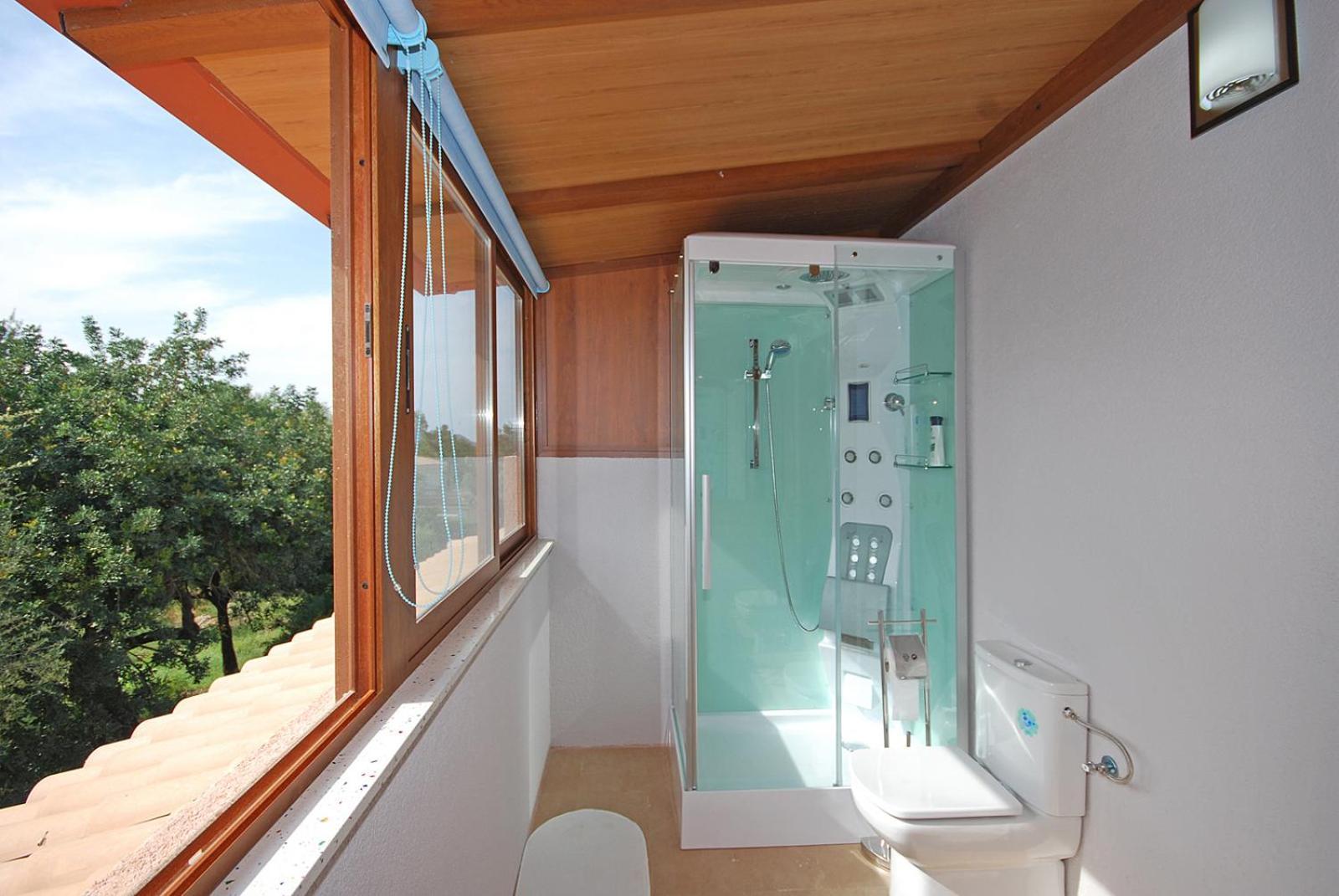 Esperanza House *